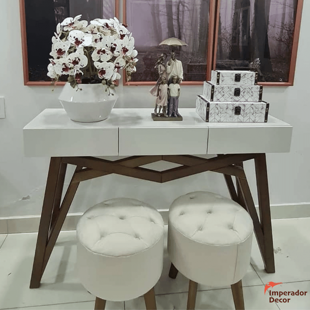 Aparador Design Moderno com Laqueado Premium