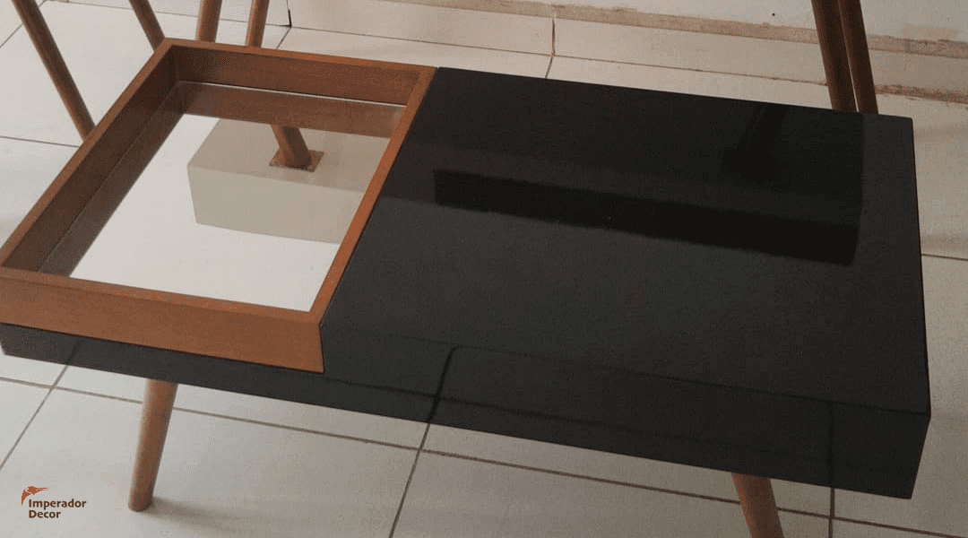 Mesa de Centro Bar Preta com Laqueado Premium