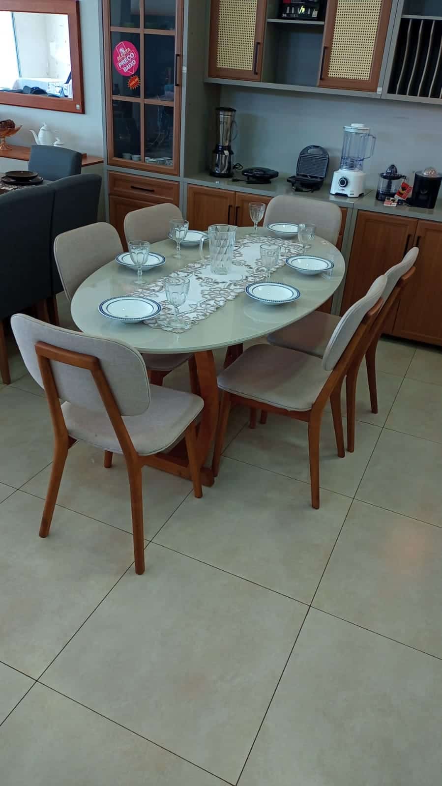 Conjunto de Mesa e Cadeiras de jantar IDI29