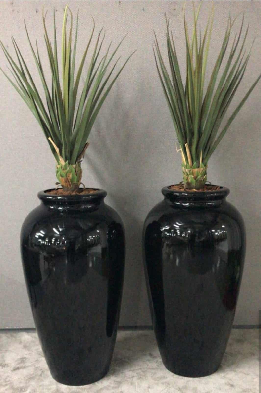 Vaso em Fibra de Vidro Estilo Vietnamita Pear Preto